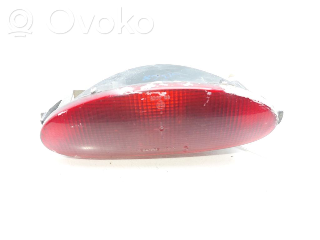 Peugeot 206 Third/center stoplight 