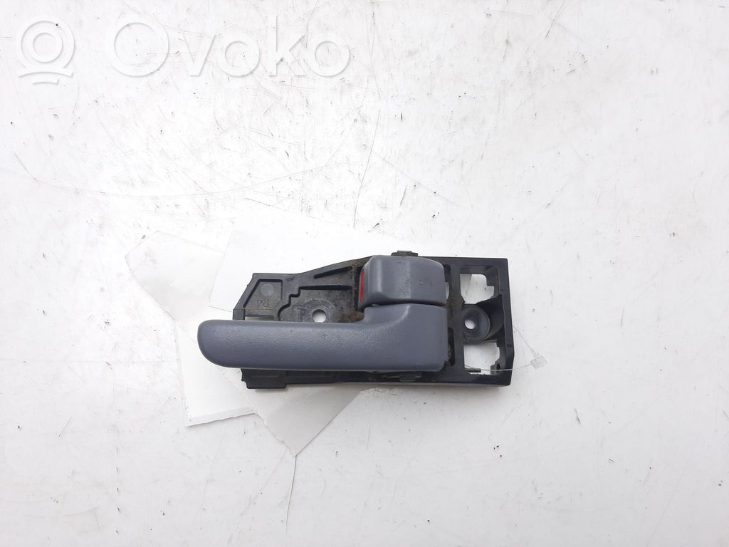 Toyota RAV 4 (XA20) Manecilla interna puerta delantera 