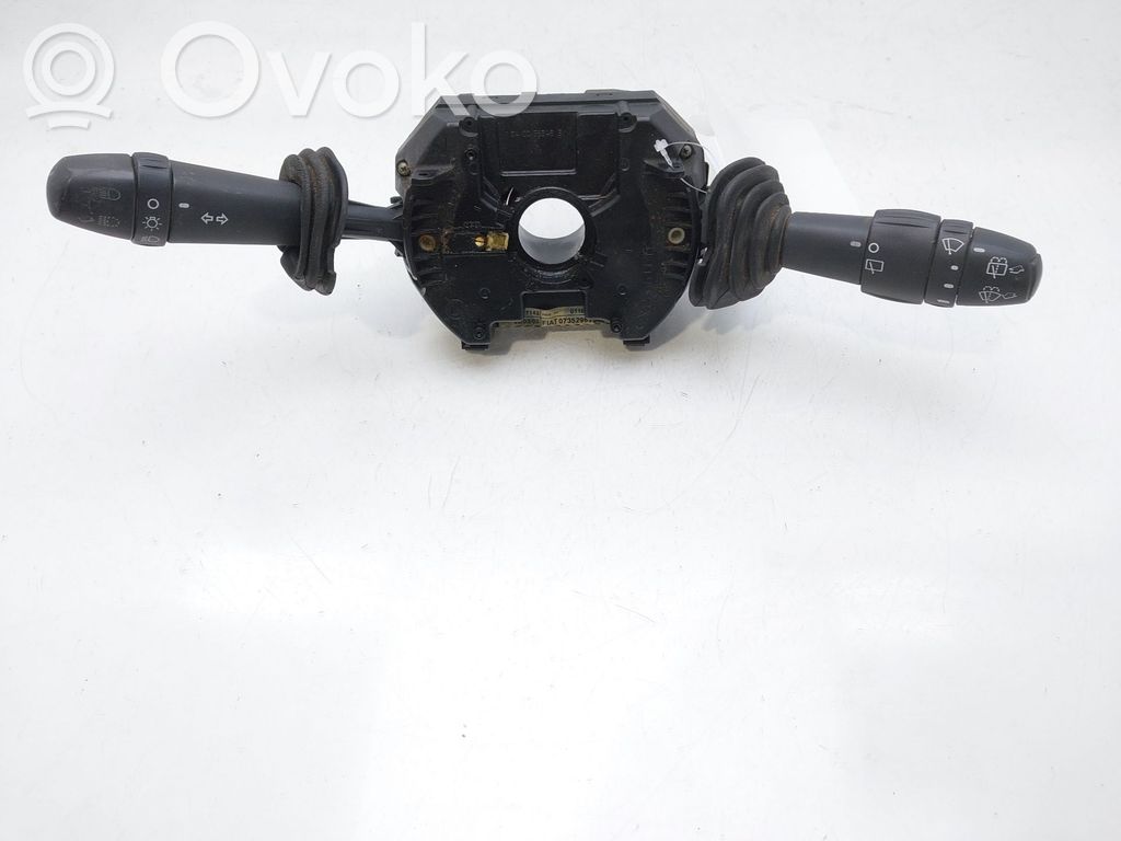Fiat Stilo Boutons / interrupteurs volant