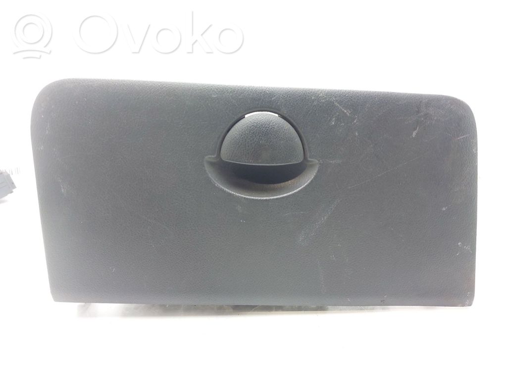 Chevrolet Kalos Handschuhfach 