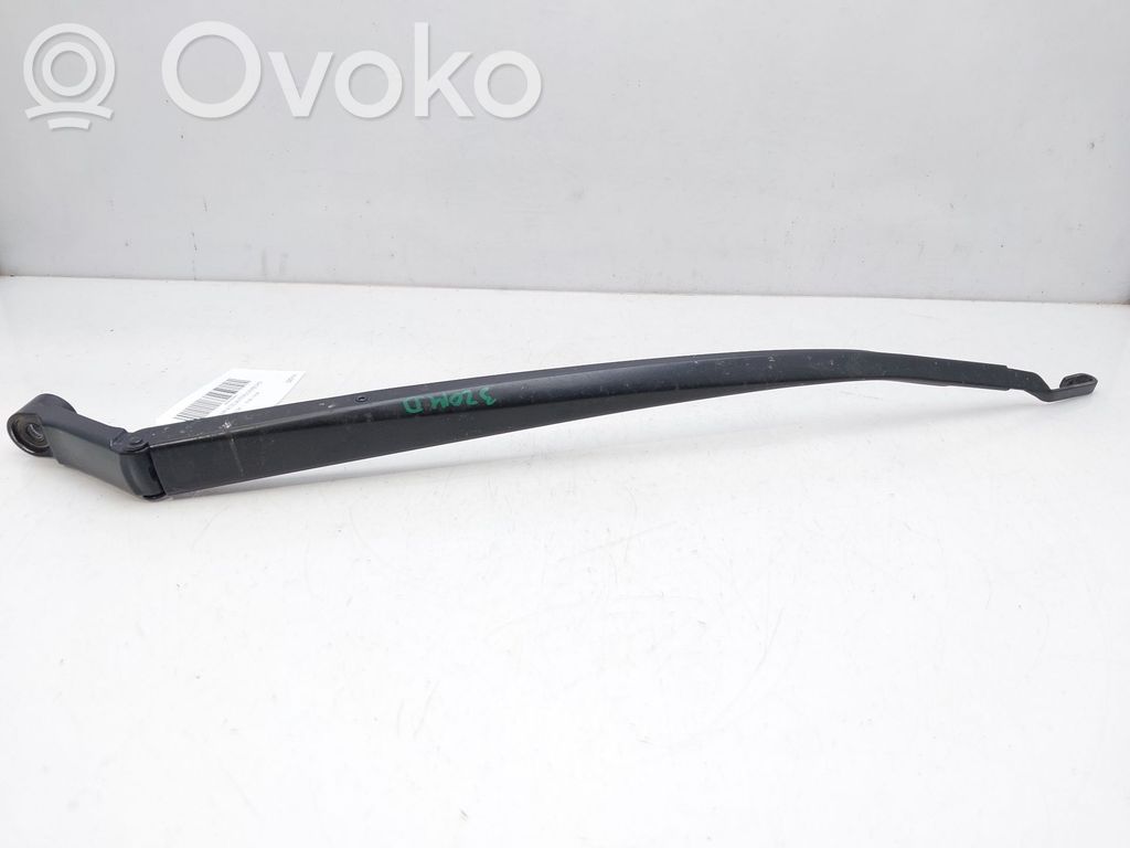 Toyota Auris 150 Ramię wycieraczki szyby przedniej / czołowej 