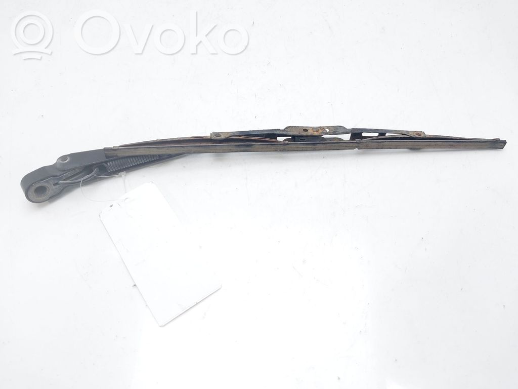 Ford Focus Brazo del limpiaparabrisas trasero 