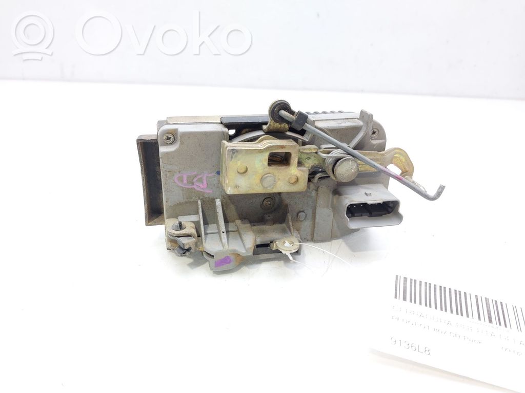 Peugeot 807 Front door lock 