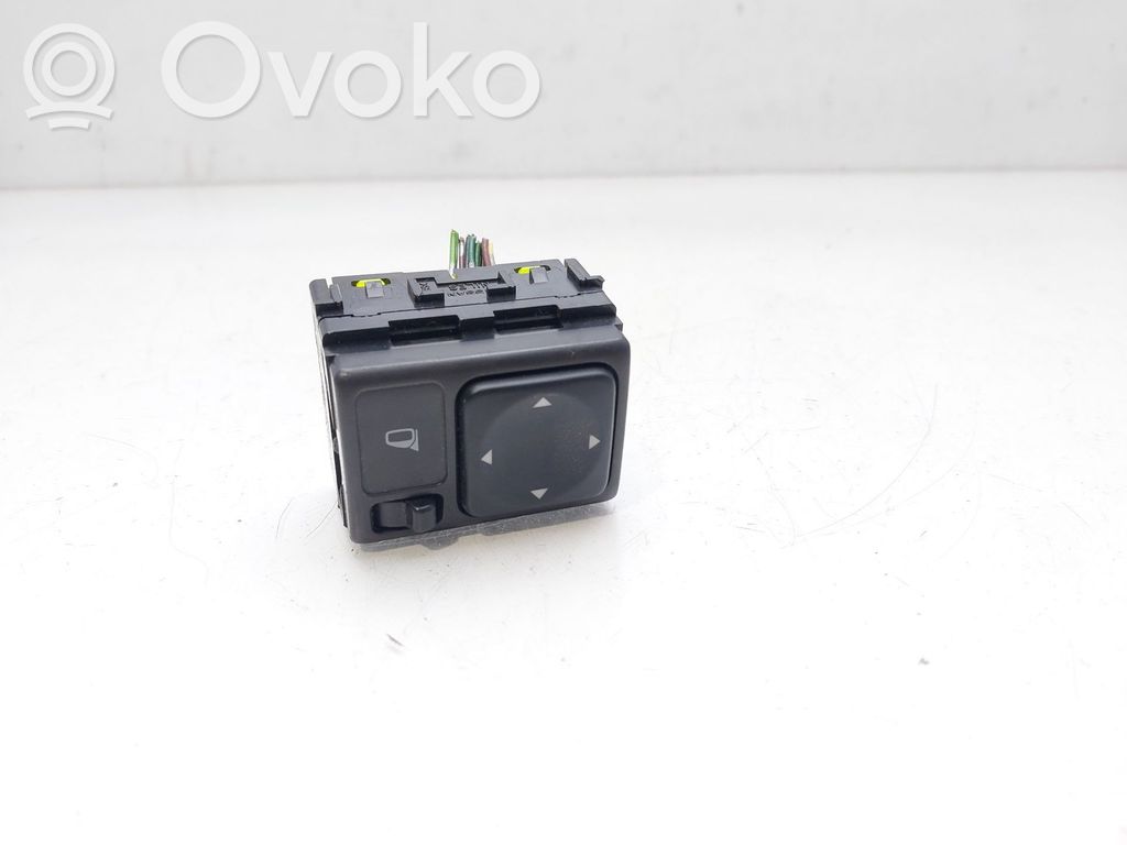 Nissan Note (E11) Wing mirror switch 