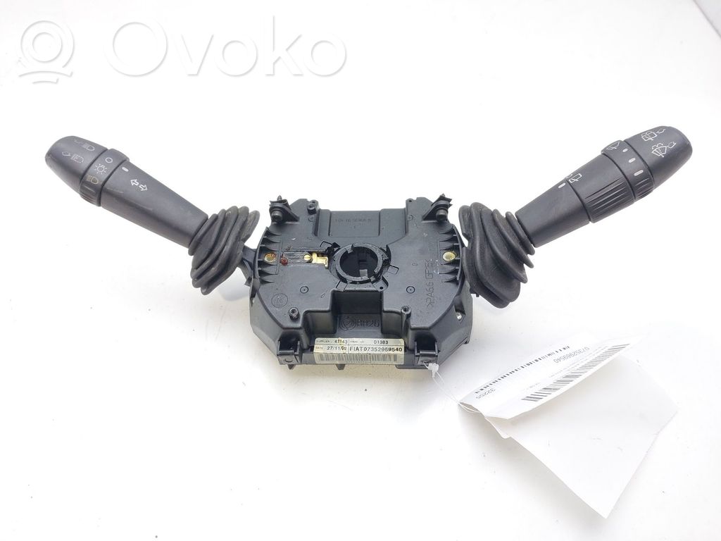 Fiat Stilo Boutons / interrupteurs volant