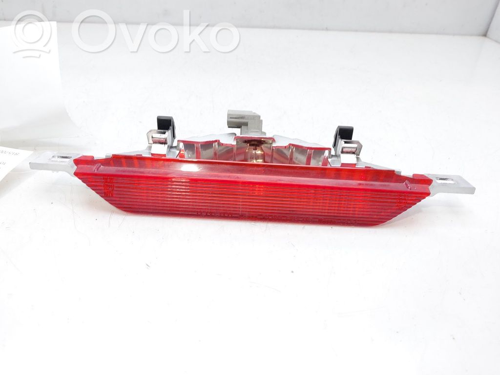 Toyota Corolla E120 E130 Third/center stoplight 