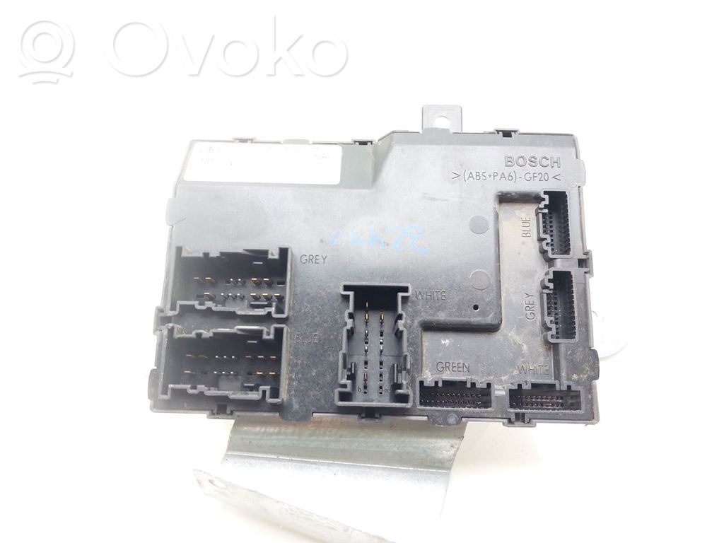Alte unități/module de control   8V5115K600CF