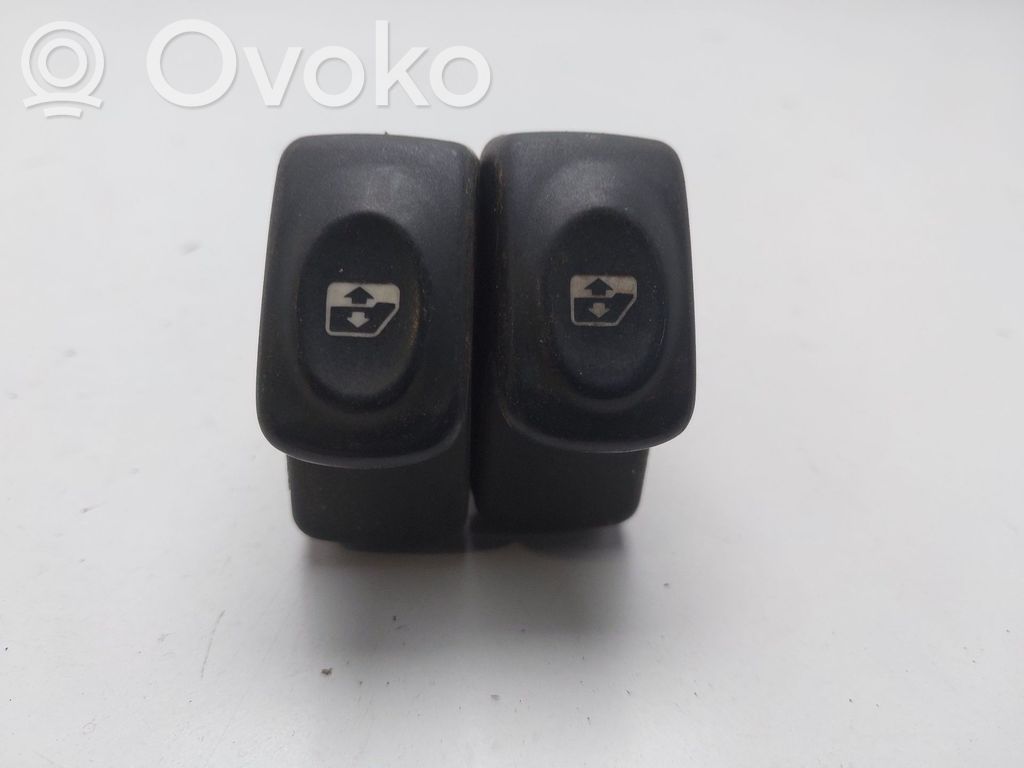 Interruptor del elevalunas eléctrico   A7154