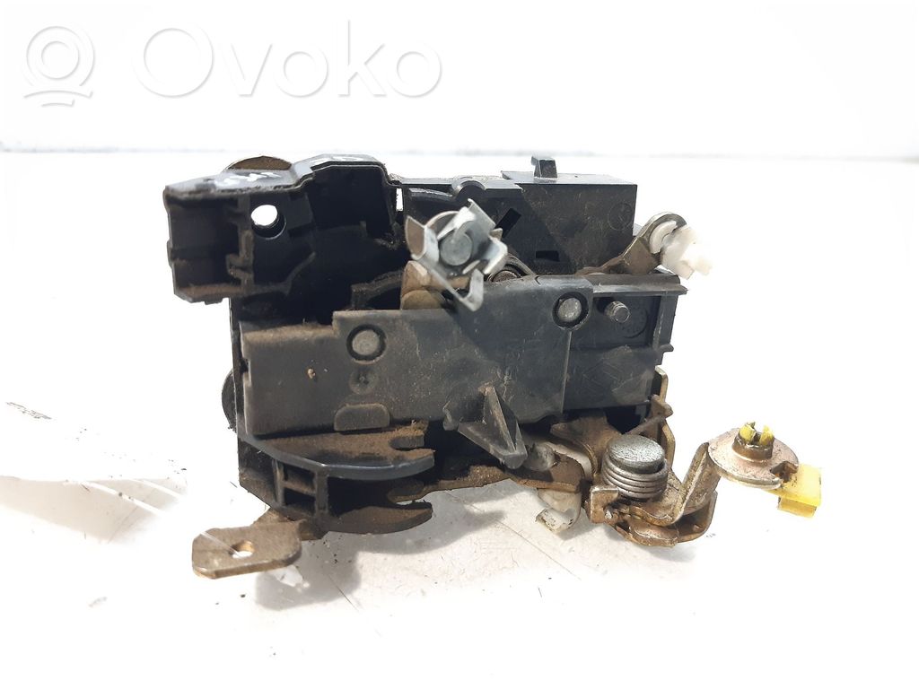 Renault Kangoo I Etuoven lukko 
