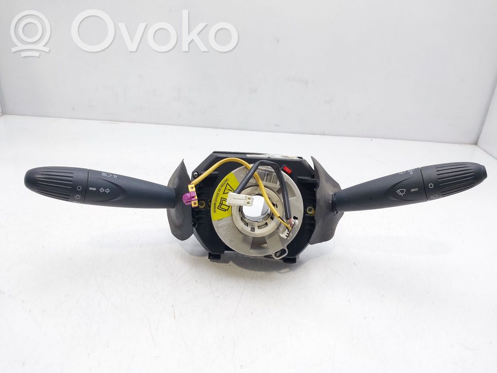 Ford Ka Boutons / interrupteurs volant 