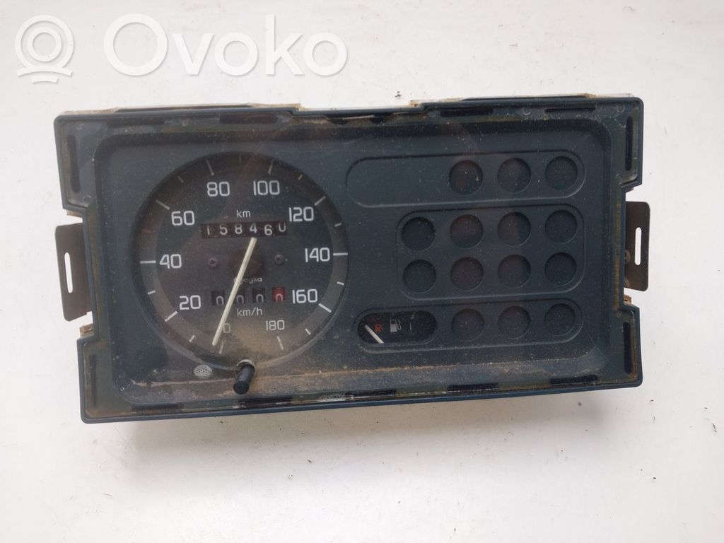 Renault Express Speedometer (instrument cluster) 