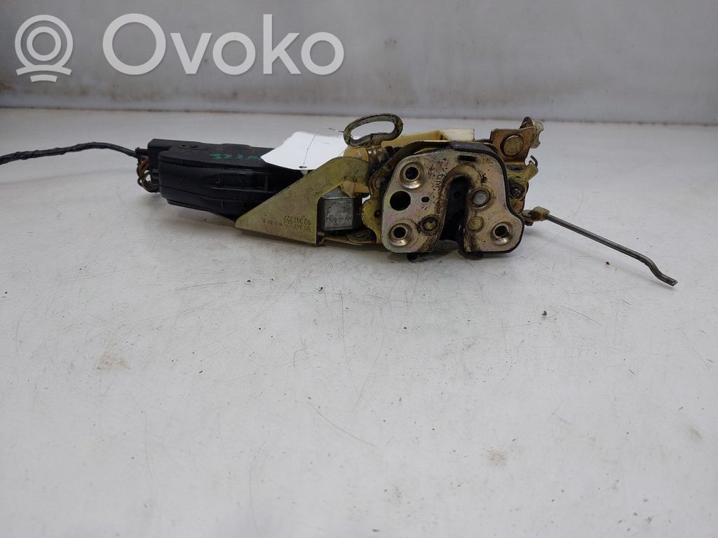 Opel Calibra Front door lock 