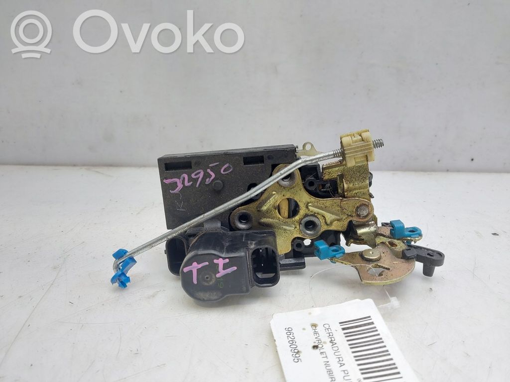 Daewoo Nubira Takaoven lukko 