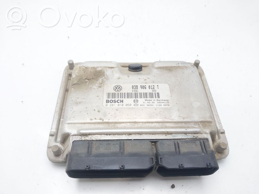 Unidad de control/módulo del motor   038906012T