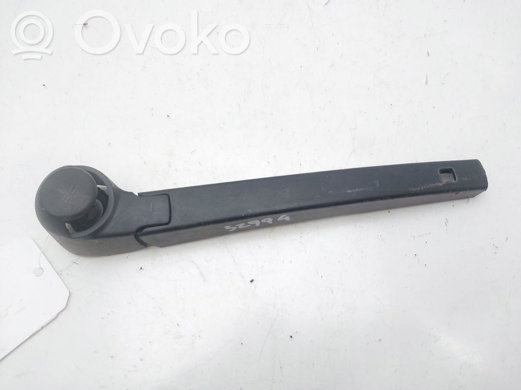 Volkswagen Scirocco Braccio della spazzola tergicristallo posteriore