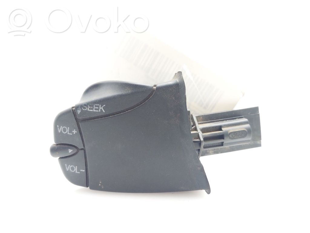 Ford Fiesta Multifunctional control switch/knob 