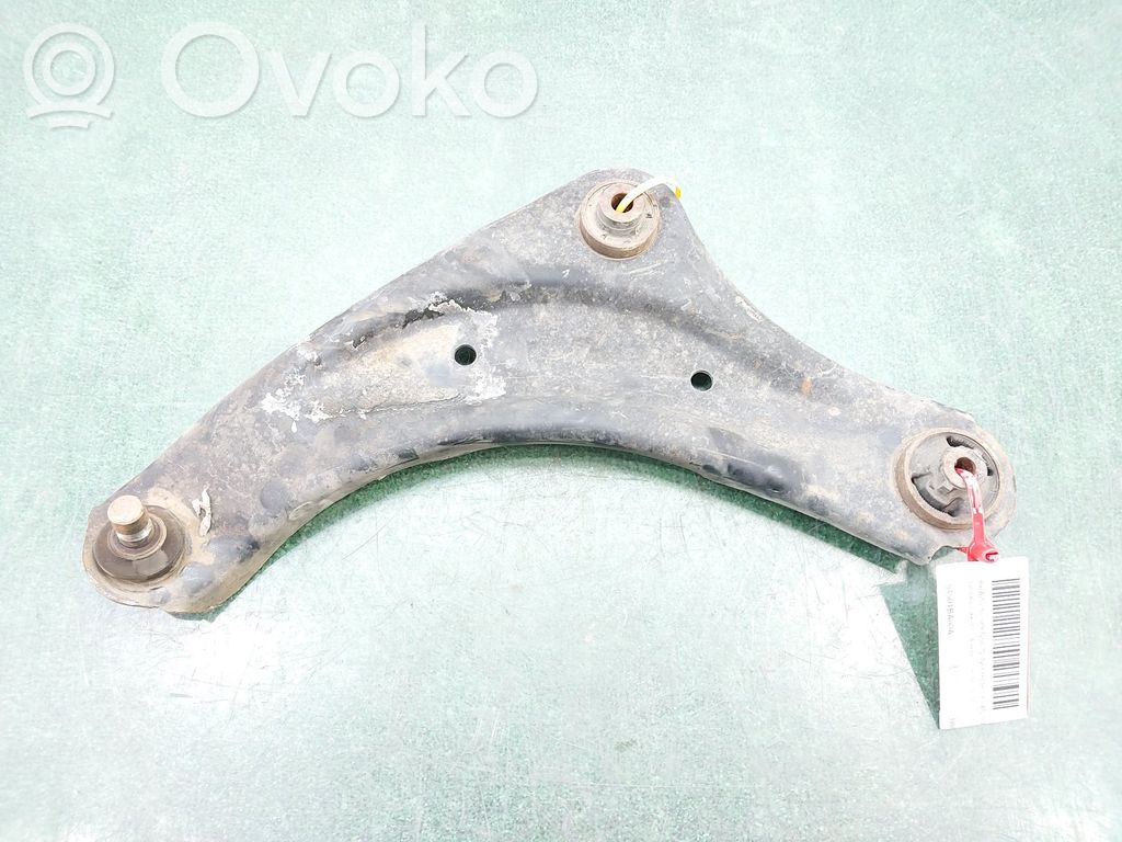 Nissan Juke I F15 Braccio di controllo sospensione anteriore inferiore/braccio oscillante 