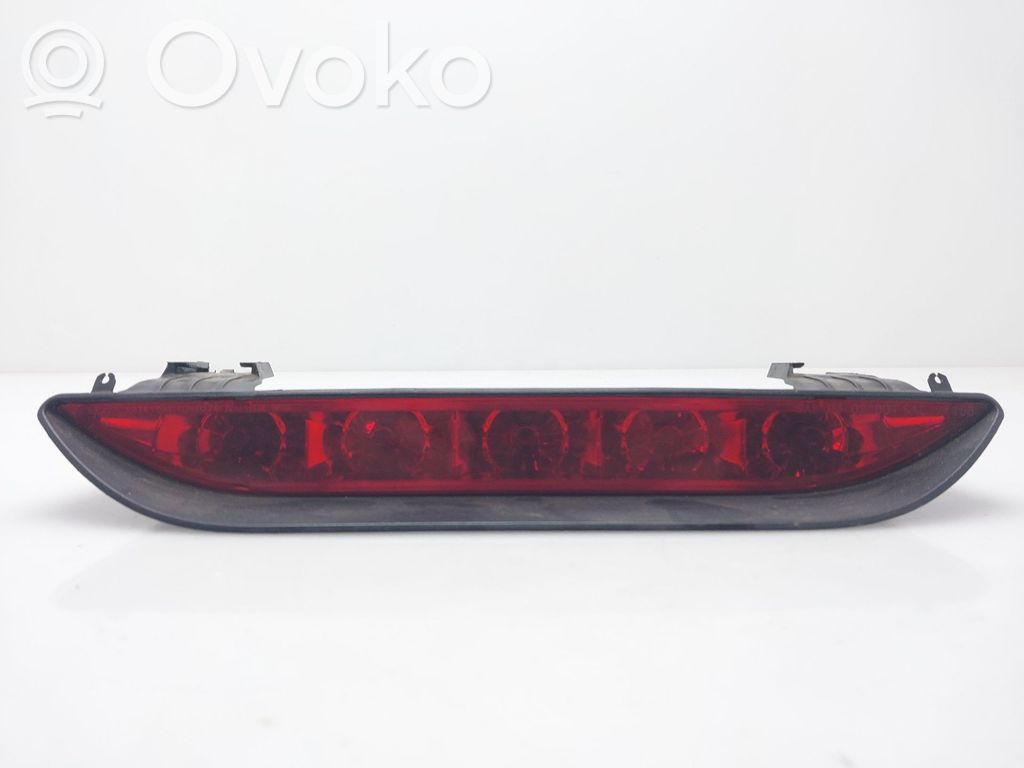 Chevrolet Kalos Third/center stoplight 