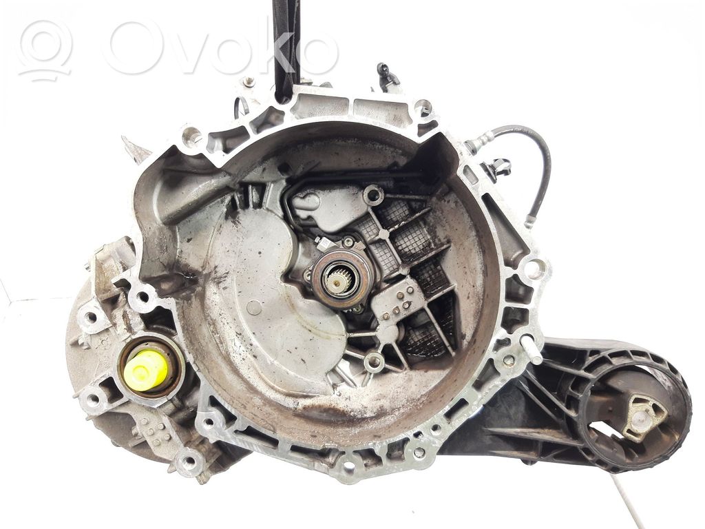 Opel Astra J Manualna 5-biegowa skrzynia biegów 