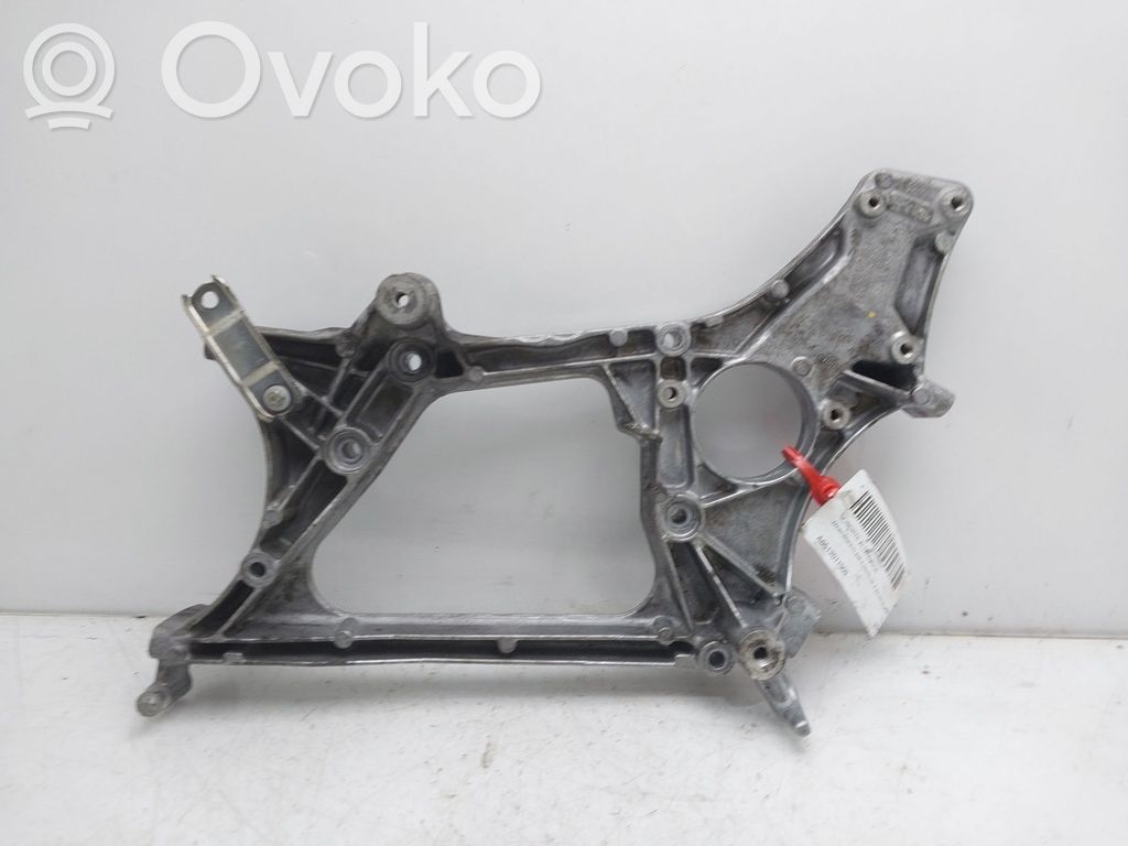 Mercedes-Benz E W212 Supporto del generatore/alternatore 