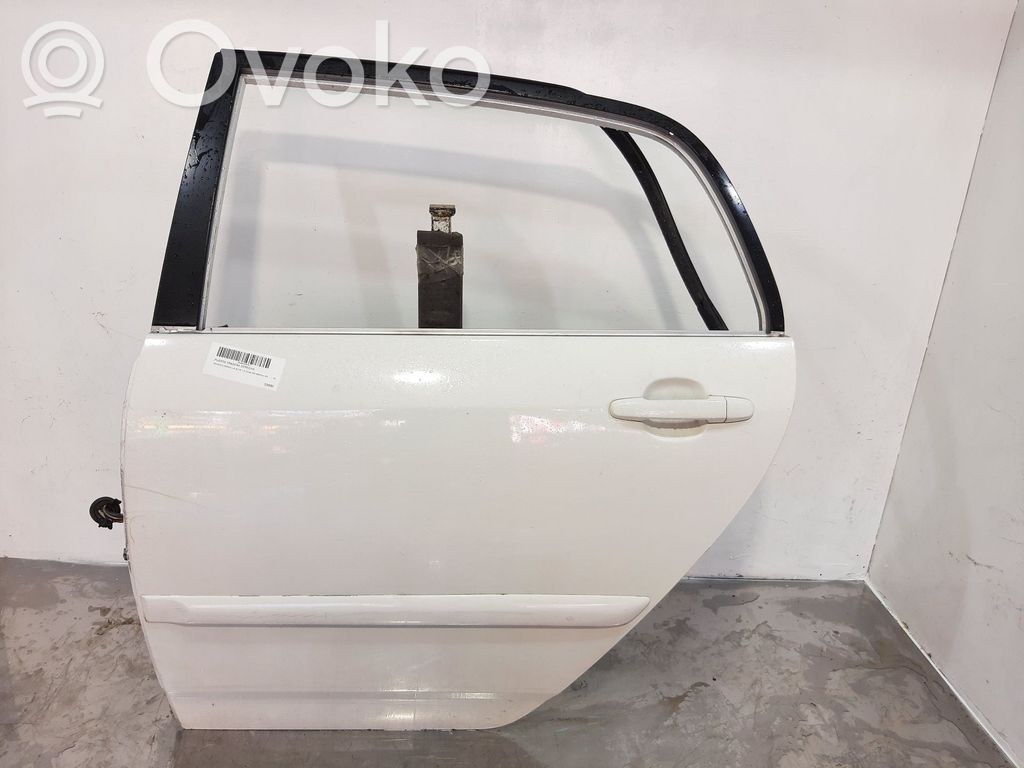 Toyota Corolla E120 E130 Puerta trasera 