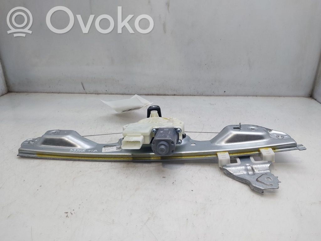 Nissan Qashqai Alzacristalli manuale della portiera posteriore