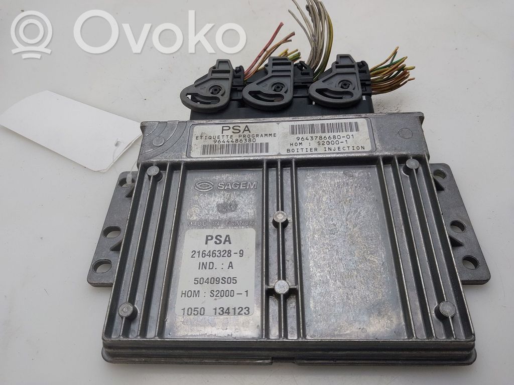 Unidad de control/módulo del motor   9643786680