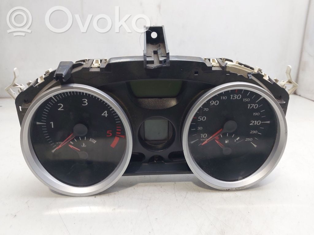 Renault Megane II Speedometer (instrument cluster) 