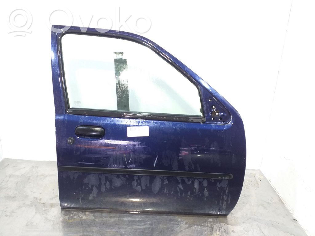 Ford Fiesta Puerta delantera 