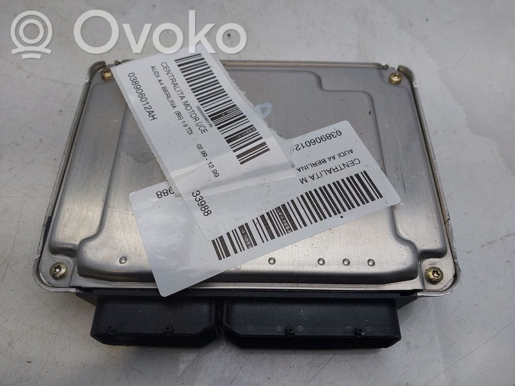 Audi A4 S4 B5 8D Unidad de control/módulo del motor 