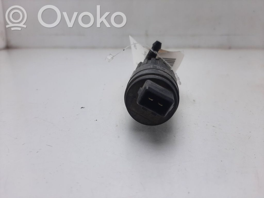 Peugeot Bipper Windscreen/windshield washer pump 