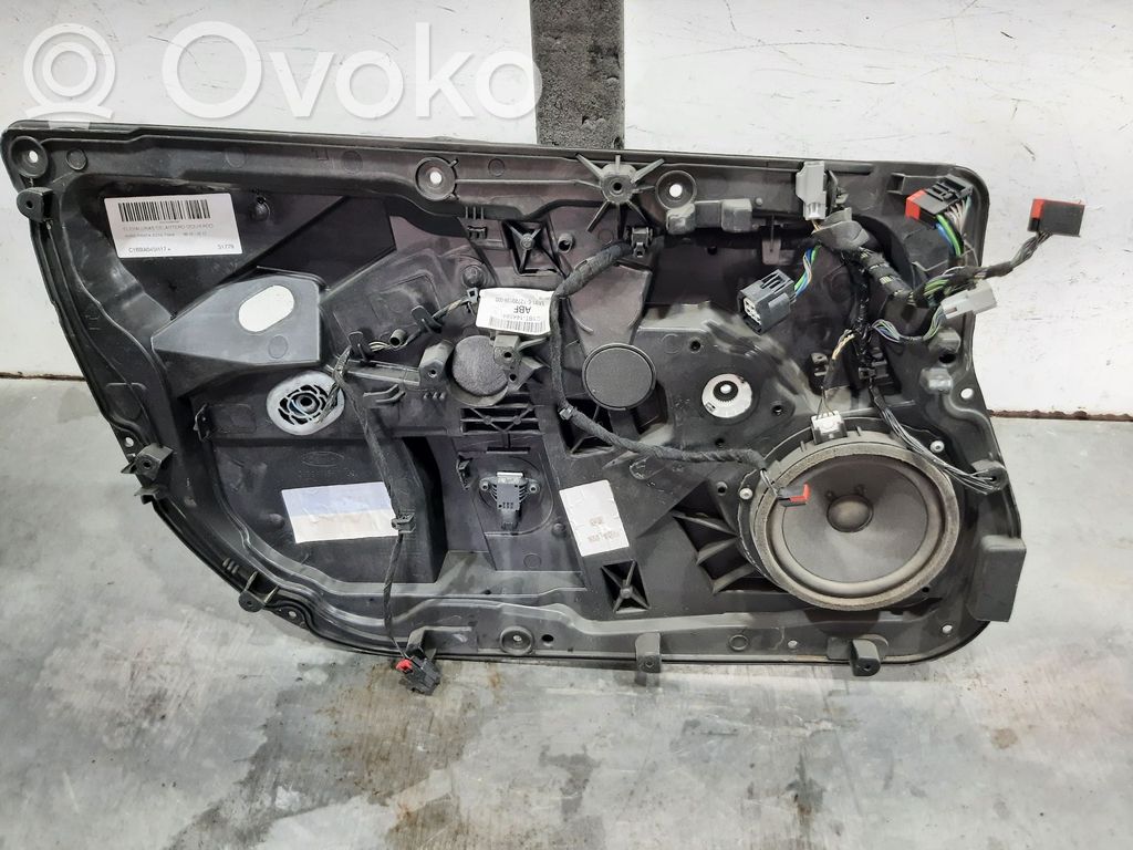 Ford Fiesta Macara ușă față cu motor 