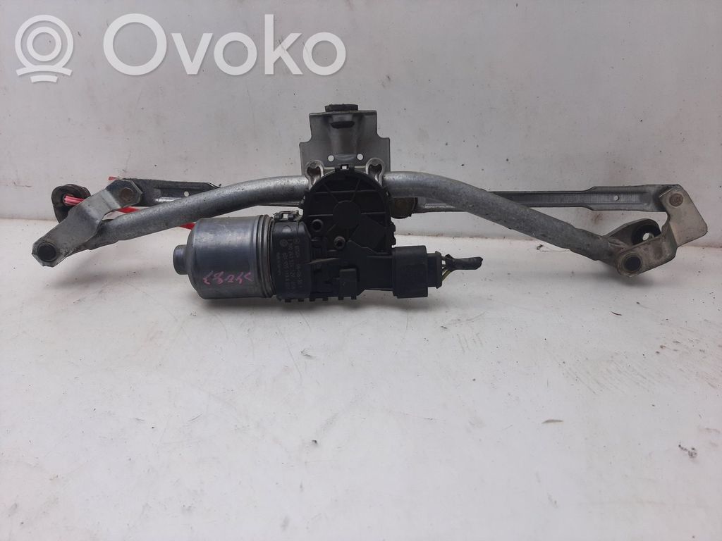 Nissan Qashqai Silniczek wycieraczki szyby tylnej 