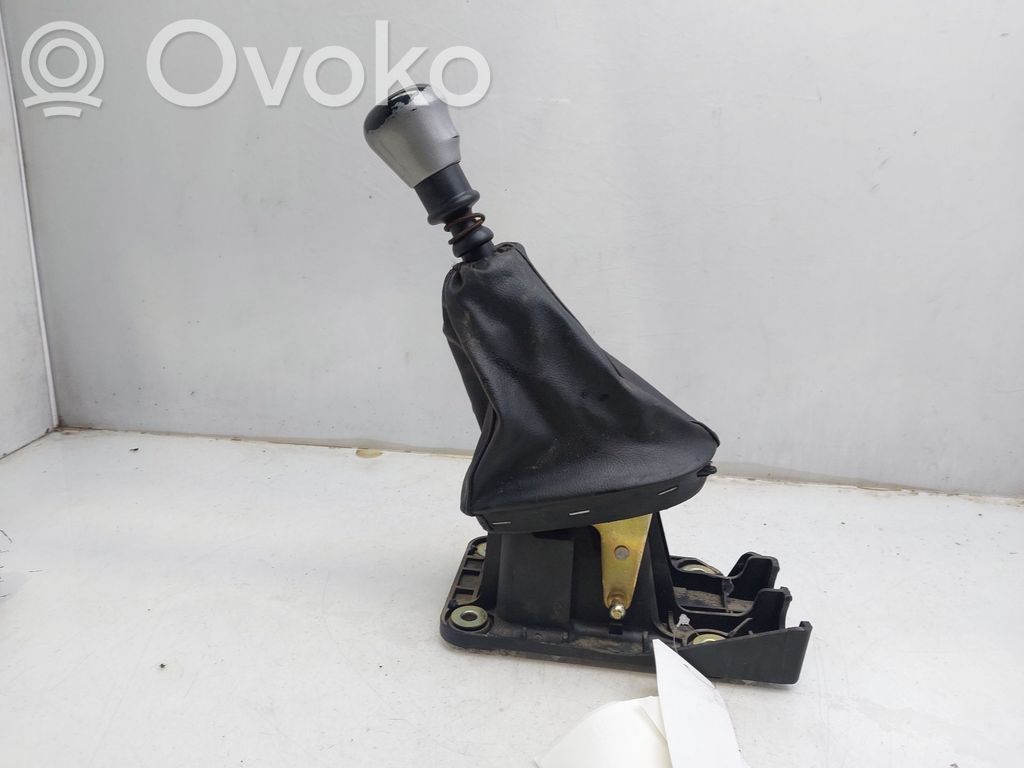 Ford Focus Perilla/embellecedor de cuero de la palanca de cambios 
