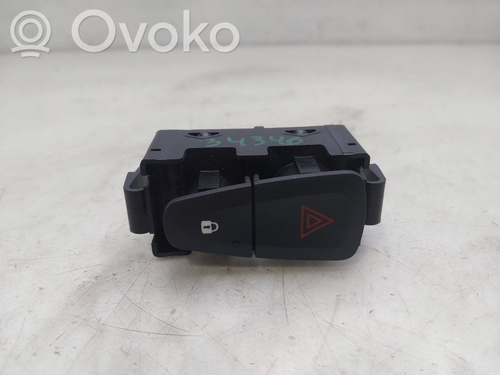 Renault Megane III Botón interruptor de luz de peligro 