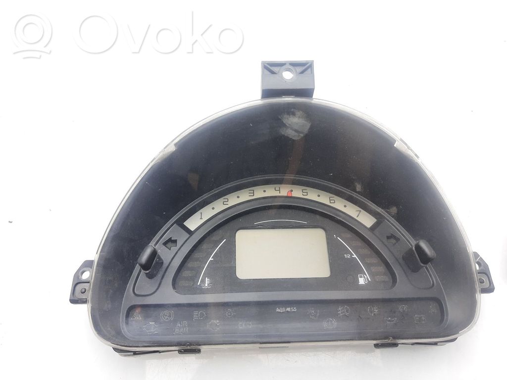 Citroen C2 Geschwindigkeitsmesser Cockpit 