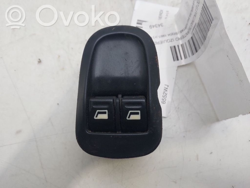 Peugeot 306 Electric window control switch 