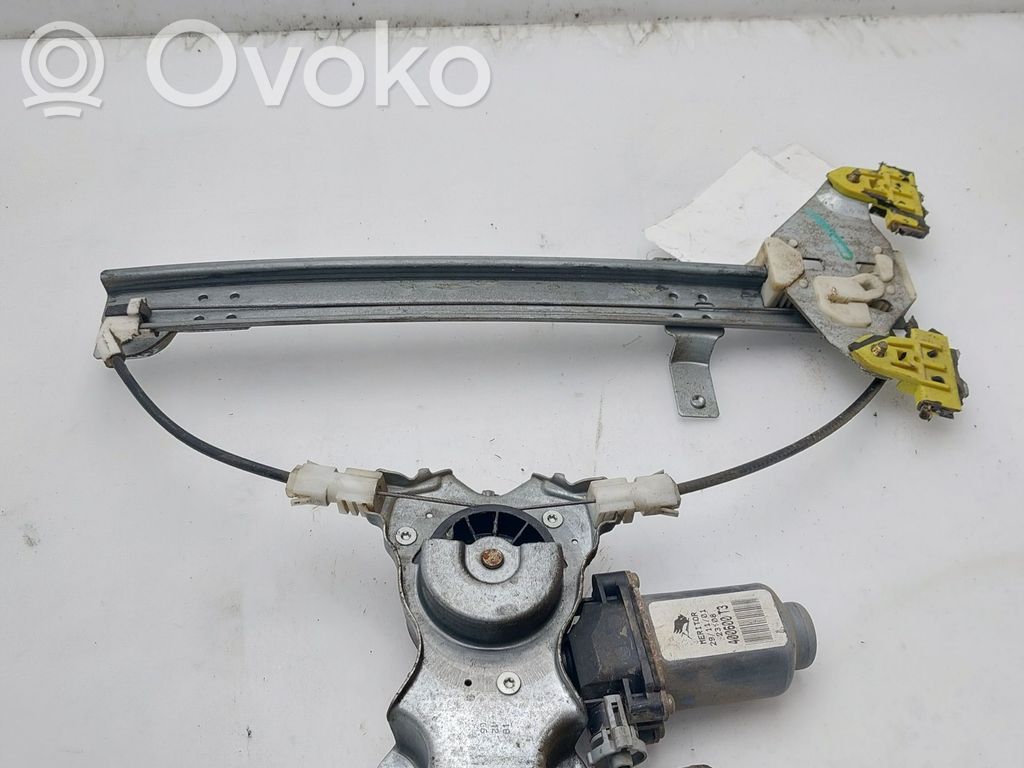 Nissan Almera Tino Ręczny podnośnik szyby drzwi tylnych 