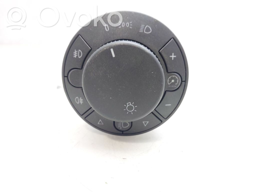 Opel Corsa D Light switch 