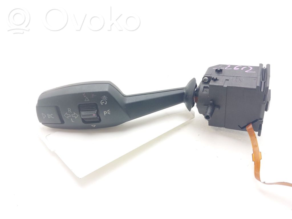 Suuntavilkun vipu   01108160