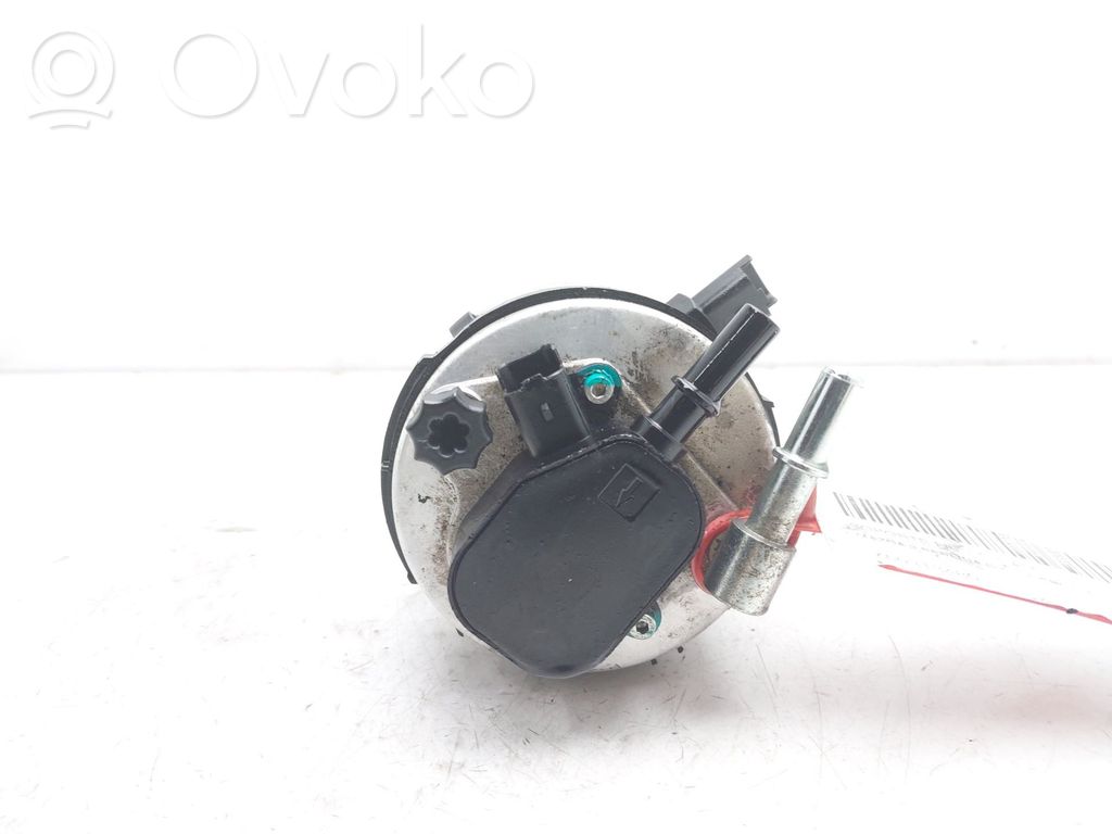 Mazda 3 I Fuel filter housing 