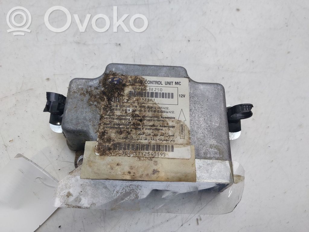 Hyundai Accent Unidad de control/módulo del Airbag 