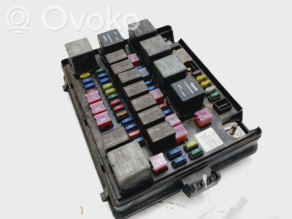Ramka / Moduł bezpieczników   05B21D