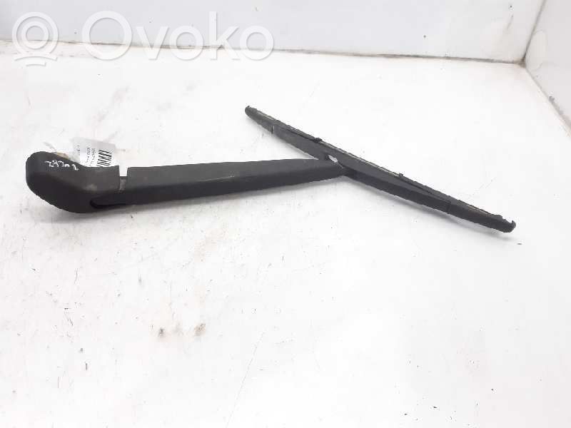 Ford Focus Wischerarm Heckscheibe 