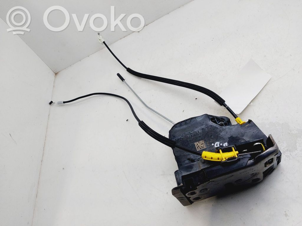 Opel Astra K Etuoven lukko 
