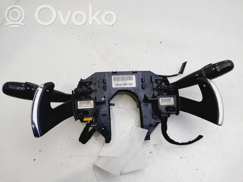 Citroen C4 Grand Picasso Pulsanti/interruttori sul volante