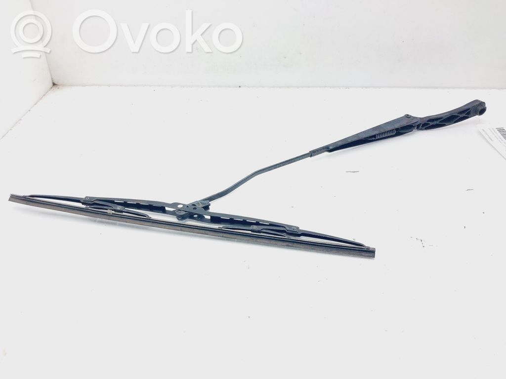 Citroen Berlingo Front wiper blade arm 