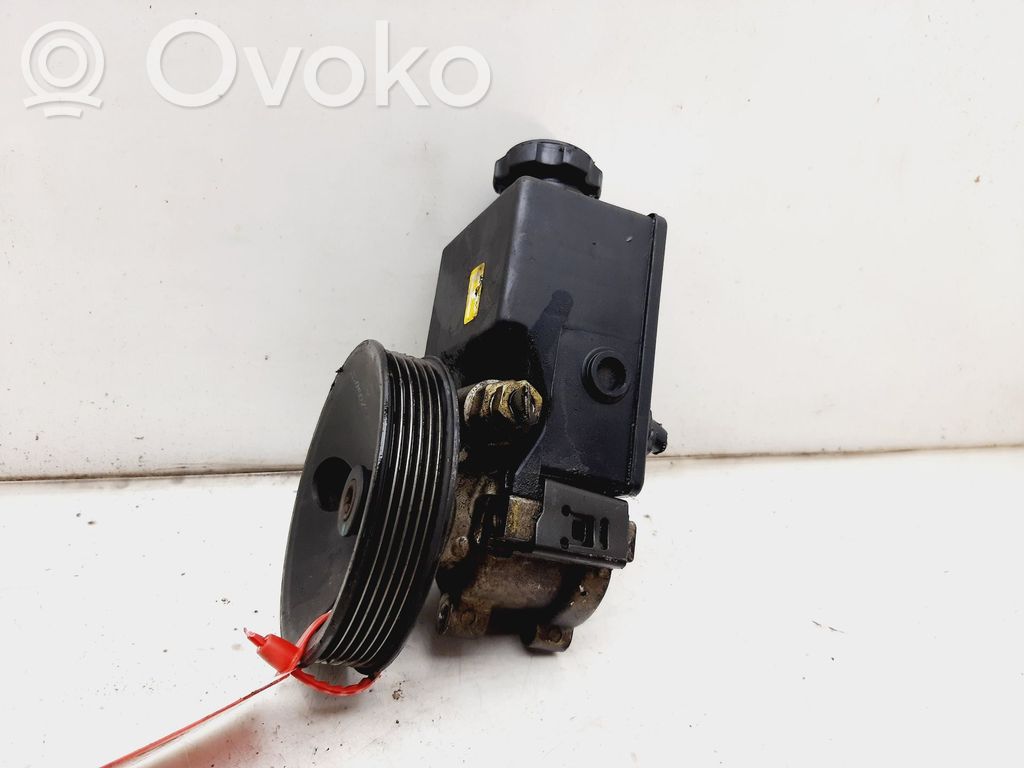 Ohjaustehostimen pumppu   6654602980
