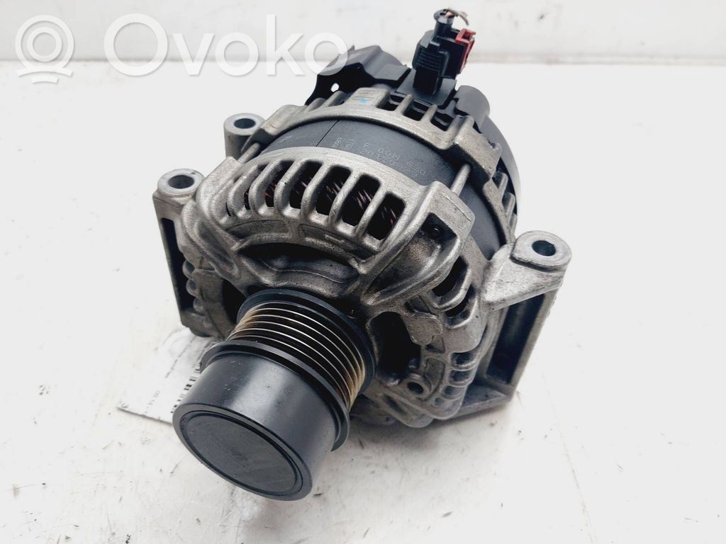 Opel Corsa E Alternador 