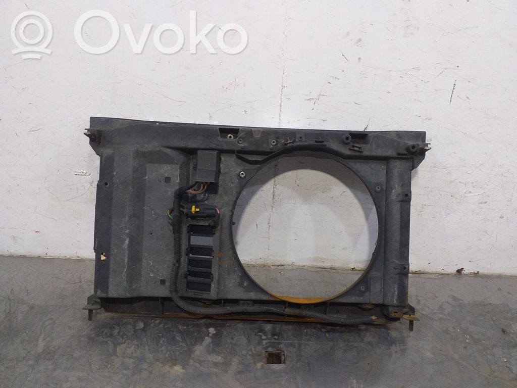 Schlossträger frontträger frontmaske   7104L4